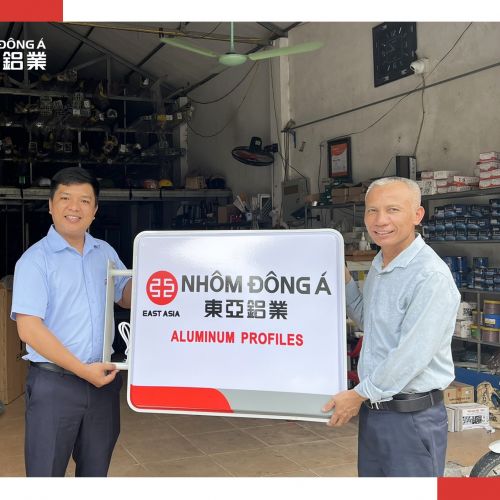 Chương trình cấp biển hộp đèn cho Đại lý, nhà phân phối của  Nhôm Đông Á