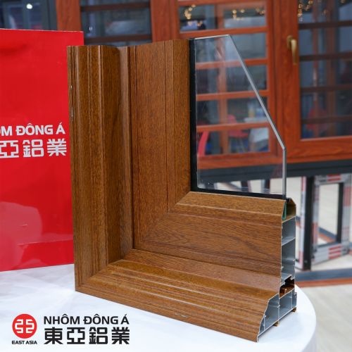 Mẫu và báo giá cửa nhôm màu vân gỗ mới nhất 2023