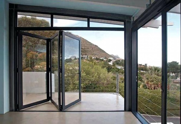 Lý do nên sử dụng cửa nhôm 93