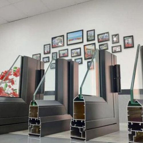 Nhôm hệ vát cạnh là gì? Đặc điểm của nhôm hệ vát cạnh 55