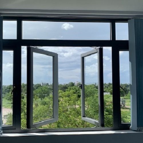 Cửa sổ 4 cánh nhôm kính đa dạng kích thước mẫu mã