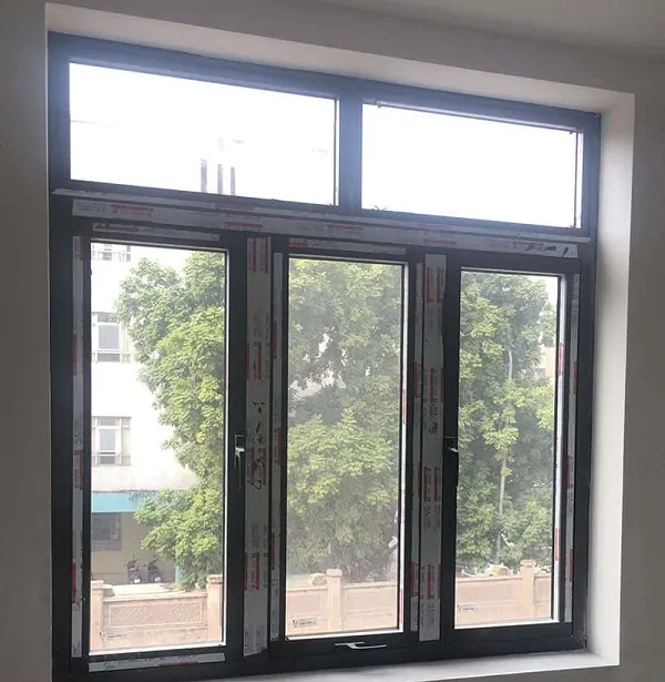 Mẫu cửa sổ nhôm kính 3 cánh Mẫu cửa sổ nhôm kính 3 cánh