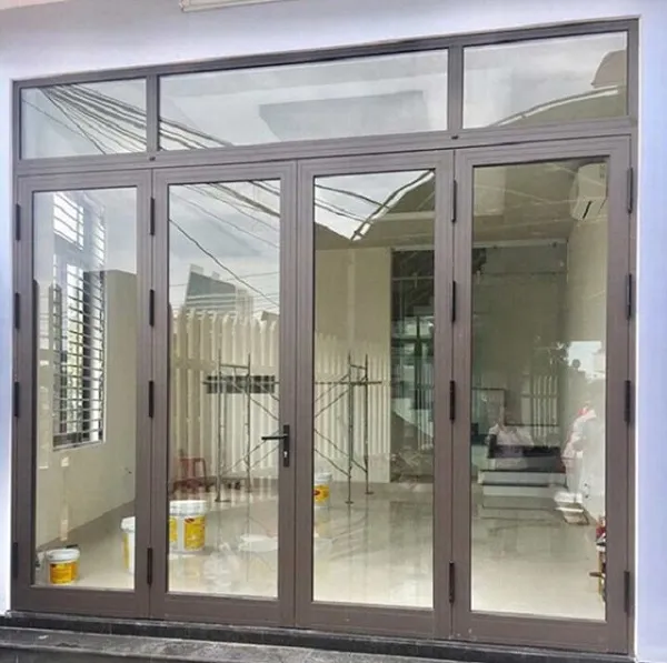 Mẫu cửa nhôm lùa 4 cánh