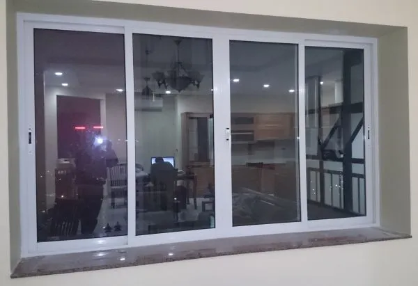 Cửa nhôm hệ 4 cánh lùa